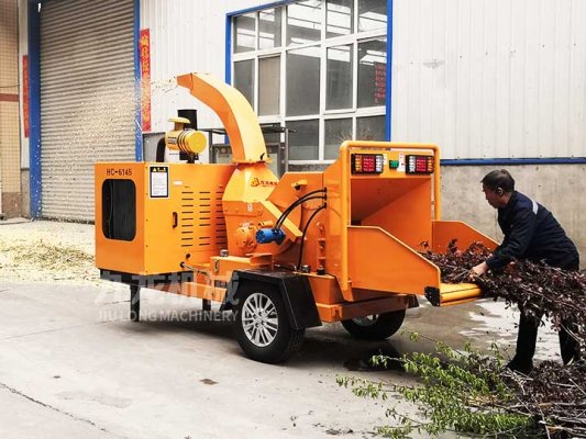 树枝粉碎机帮助树枝粉碎机价格
废旧树枝循环利用